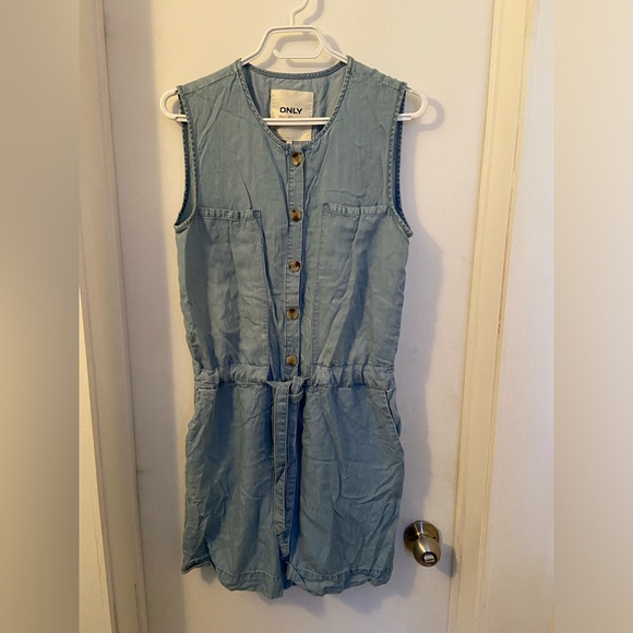 ONLY Denim romper - Picture 1 of 5